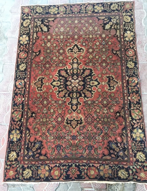 19th century Farahan Sarouk. 3'4" x 5' or 1 x 1.5m. Beautiful colors, greens and abrash in this piece. Finely knotted. Good pile.

Cheers.          