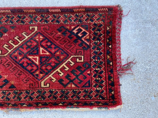 Nice old Ersari torba with the dyranak gul. 1'5" x 5'8".                      