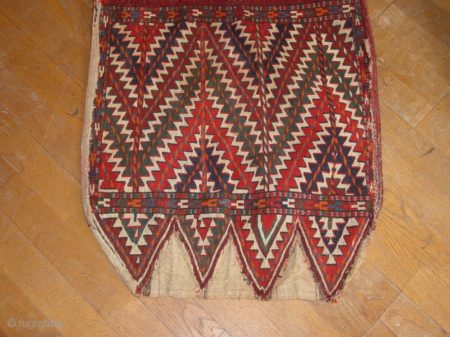 wonderful antique okbash, turkoman yomud, great natural colors, great pile, some old tiny mothbite, only visible when one looks deep into the pile, no holes, no stains,m

60x64cm
2x2.1ft      