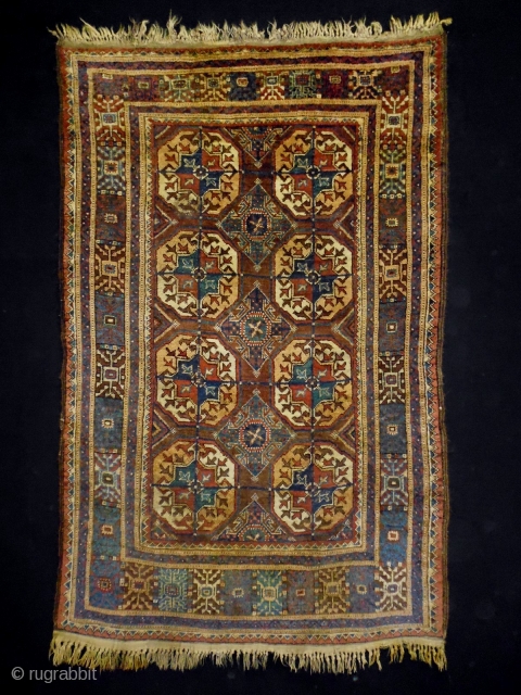 Very Fine Turkoman Ersari
Size: 92x144cm (3.1x4.8ft)
Natural colors, made in circa 1910                      