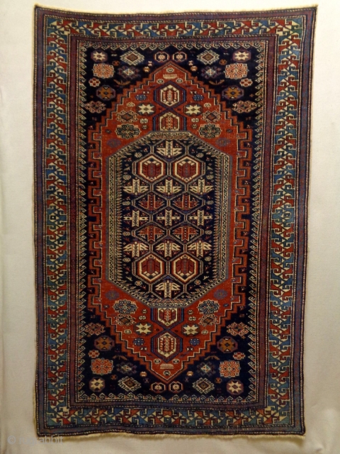 Very Fine Shirwan
Size: 106x162cm
Natural colors, made in circa 1910/20                        