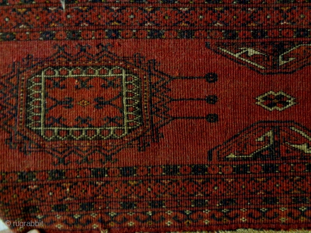 Fine Turkmen Penjerelik
Size: 165x32cm
Natural colors, made in circa 1910/20, there are small moth bites                   