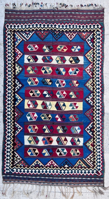 Very fine antique Qashqai kilim circa 1890,size270x155cm in very good condition.wool on wool                    