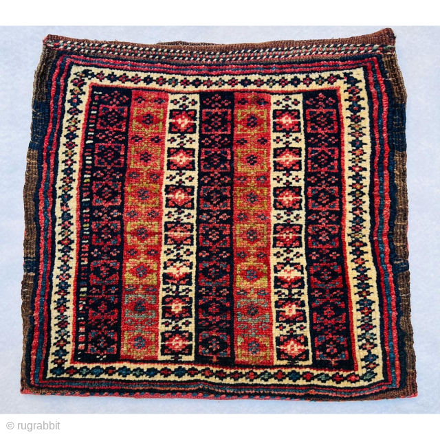 Beautiful VARAMIN chanteh Circa 1880 all good colors a and perfect contidion size 40x40 Cm                  