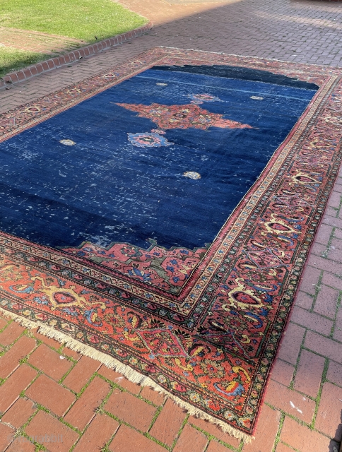 Circa 1890 Ziegler Mahal rug, size : 525 x 350 cm. Please contact for any details                 