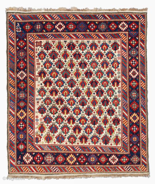 Mid-19th Century Caucasian Kuba Rug Size : 113x130 cm
Please contact directly. Halilaydinrugs@gmail.com                     