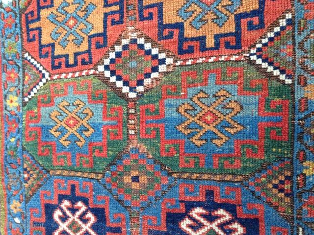 Persia rug,beautiful color,size is : 235 x 108 cm                        