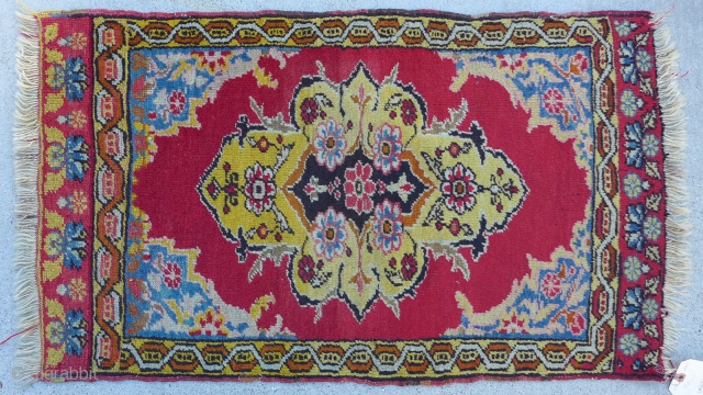 Early Anatolian Yastik
Size:20" x 34"                            