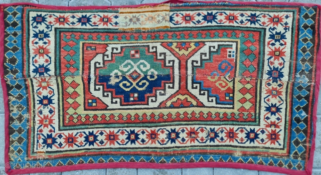 Size:65×115cm,
Old kazak .
Fragments.                              