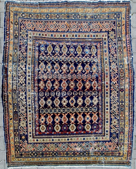 Size ; 157x187 cm,

Tchi Tchi (Chi chi )/ Kuba carpet.                       