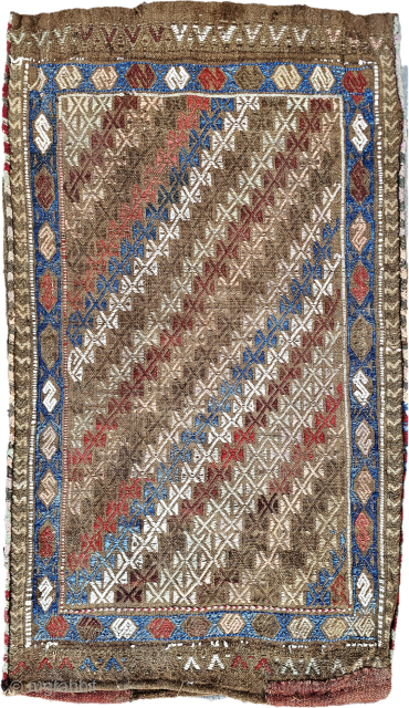 Size ; 56 x 95 cm
Central anatolia, Konya (Hotamis)
Dowry bag .                      