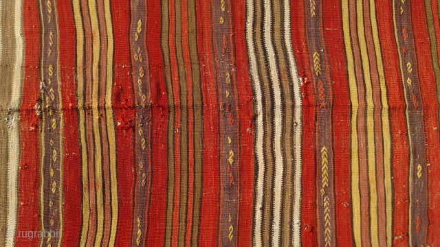 Size:115x310 cm,
Central anatolia, Cappadocia. 
Primitive rug...                           