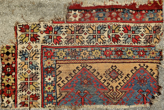 Central anatolia, Konya .
Pre 1800
Approximate size; 70x100 cm
                         