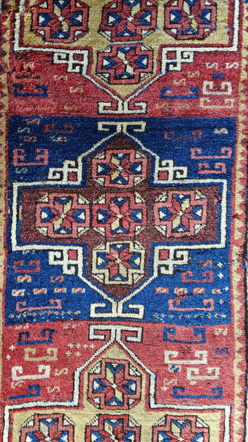 Size ; 106x330 cm
Central anatolia, Sivas
İncluding shipping 600€                         