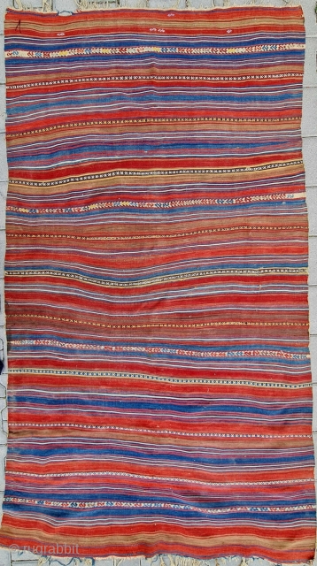 Size ; 135 x 225cm,
West anatolia,Yuncu tribe .                         