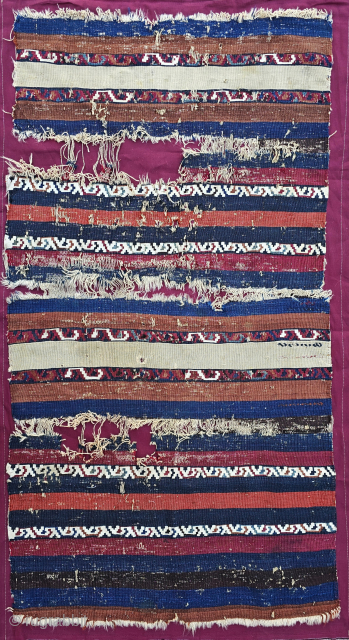 Size ; 87 x 155 cm,
South anatolia, Reyhanli tribe.
Professionally mounted on textile...
                     