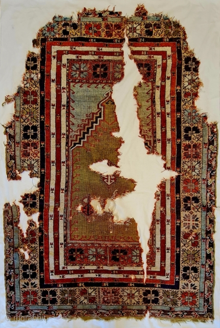 Size ; 127 x188 cm,
Central anatolia, Cappadocia (Mucur ).
professionally mounted on Fabric                     
