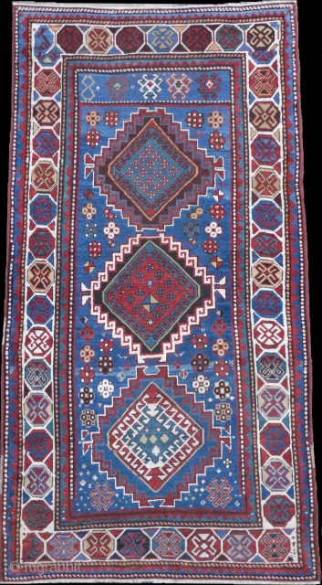 Caucasian Kazak Rug, 1.20 x 2.30 m (3'11" x 7'7"), excellent condition and great colours, second half 19th century. www.rugspecialist.com             