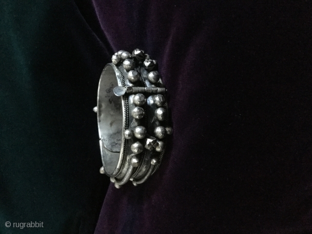 North African Mauritanian silver bracelet, two- part, hinged, 170g.                        