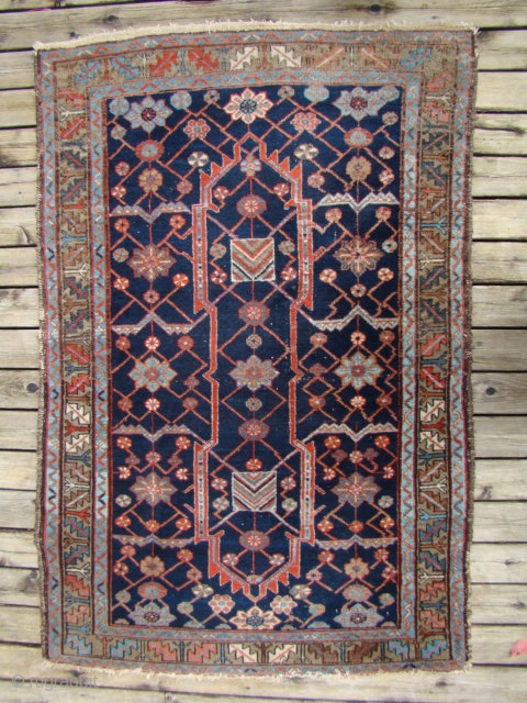 Small NW Persian rug 37"X57"...95X145 Cm. Generally good short pile.                       