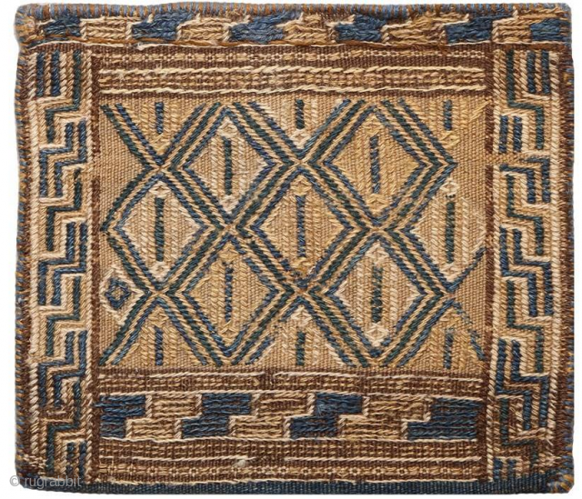 Hand made Tobreh from Sirjan-Iran belongs to the first half of the 20th century.
Tobreh was used to carry small and necessary things like salt. 
material : wool
vegetable dye
size:30 × 35   