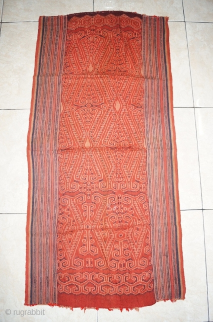 #RB019 Borneo kain kebat woman ceremonial skirt Kalimantan Indonesia, hanspun cotton natural dyes warp ikat, good condtion, early to mid 20th centur, size: 115 x 57 cm      