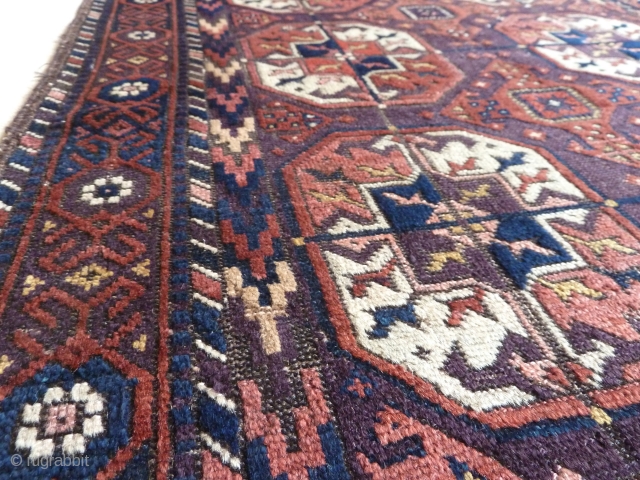 A Khorassan Belouch rug with silky wool and beautiful field tones. 173 x 85cm.                   