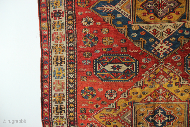 Antique Caucasian Soumak clean and ready for your floor. 164 x 262cm / 5'4" x 8'8"
Please contact me directly at jamescohen50@hotmail.com thank you          