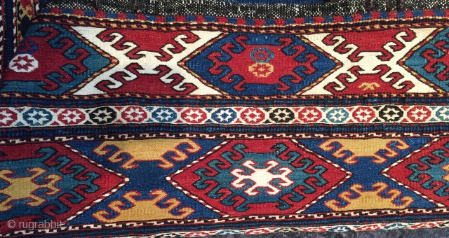 Caucasian sumakh cradle
Top condition and very nice color                         