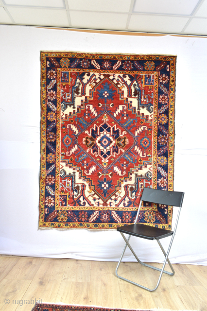 Beautiful Old HERİZ region rug in full pile condition 
184 x 143 cm                    