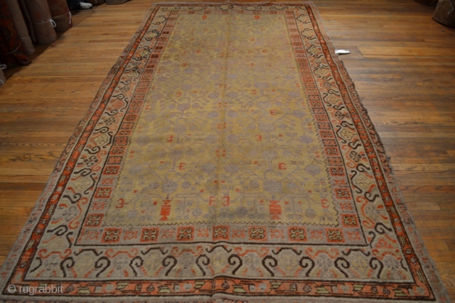 Antique Khotan 5.2x10.3 
Circa 1900- 1910s                           