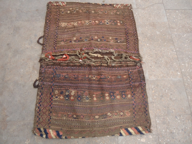 Luri Bakhtiyar Large Camel Bag,with all natural colors and nice design,good condition.Original backing and hooks.Size 4'4"*3ft.E.mail for more info and pics.            