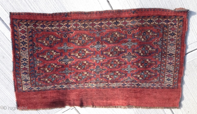 Turkman Chuval, dimensions are 47" x 28". I know very little about rugs. Please let me know what you want me to look for in this rug and tell you about it.  ...