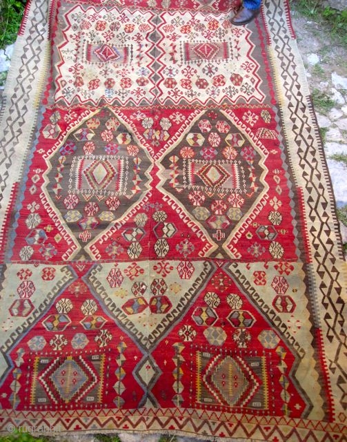 Konya kilim - 90/1OO years old - 355 x 198 .                      