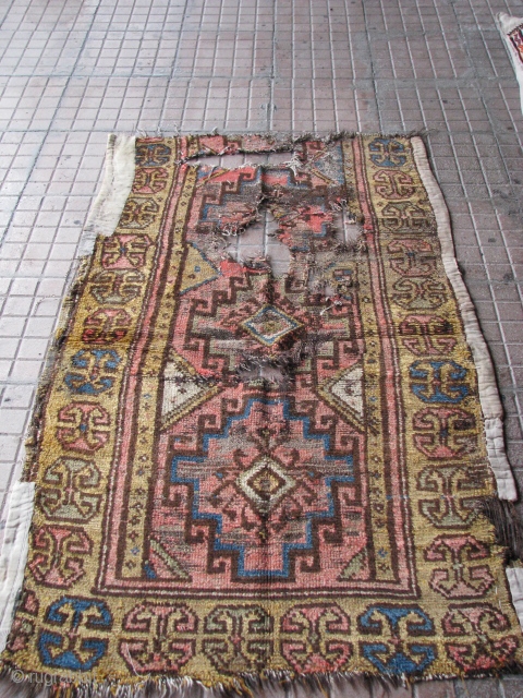 Antique rug fragment from konya region(central anatolia)
middle or late 19th century. Size: 157cm x 95cm - 5ft.1,8" x 3ft.1,4". l am not good to calculate ft and inches, l hope l did  ...