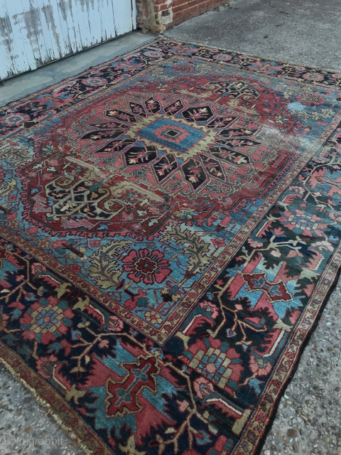 Antique Persian Serapi Heriz
Circa 1890's    9'5 x 12'6                      