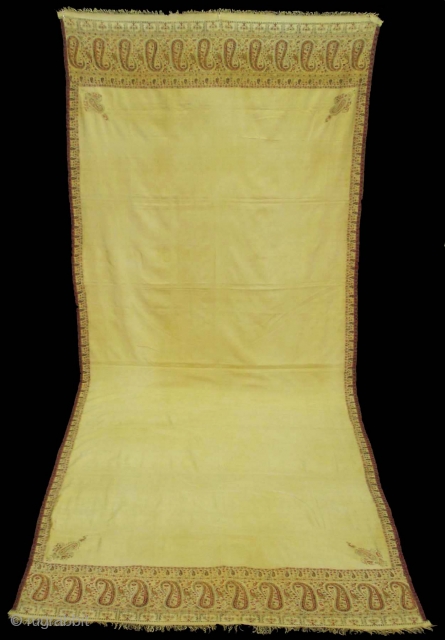 Highly Afgan or Sikh Period Jamawar Long Shawl From Kashmir, India.C.1750.Its Size is 130cmx320cm. Its condition is very good(DSC03848 New).

             