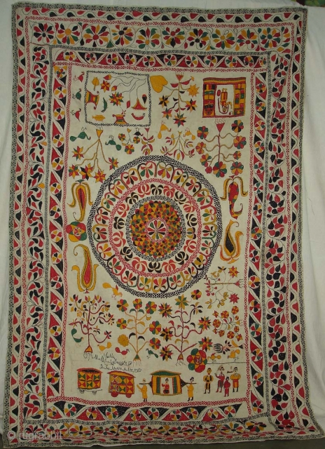 Kantha Quilted and embroidered cotton kantha Probably From East (Bangladesh) Bangal region.Known As Wedding Kantha.Its Size is 120cm X 185cm.its condition is perfect.
          