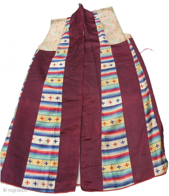 Tibetan Textile
Silk Tibetan Chuba (dress)
early-mid 20th Century

Sleeveless Tibetan Chuba from Tsang (South-West Tibet)                    