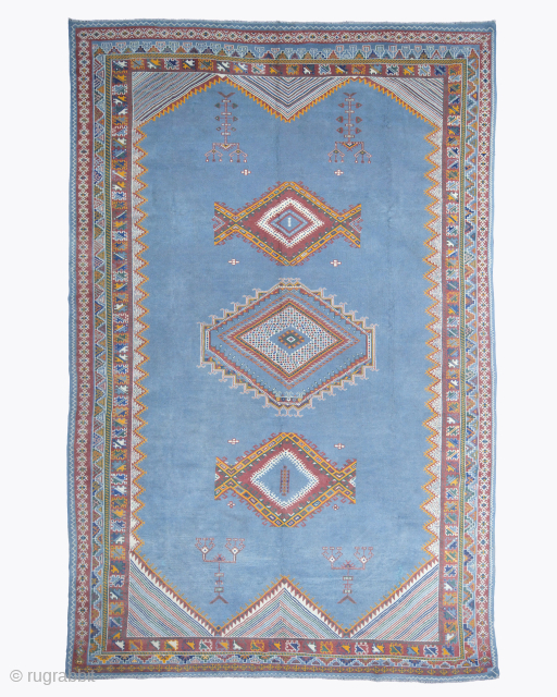 Antique Moroccan Carpet
Size : 315 x 490 cm
please send me directly mail.
galleryaydinrugs@gmail.com                     