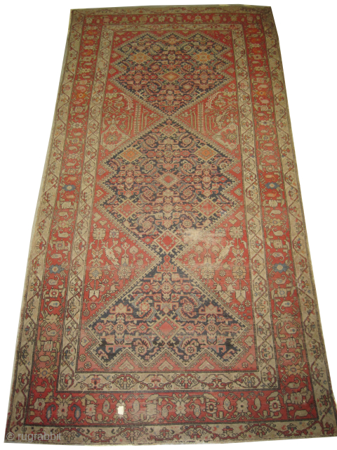 

Malaier Persian knotted circa 1895 antique, 151 x 296 cm, ID: RSZ-8
The knots are hand spun wool, vegetable dyes, the black knots are oxidized, the pile is uniformly short, two tiny holes  ...