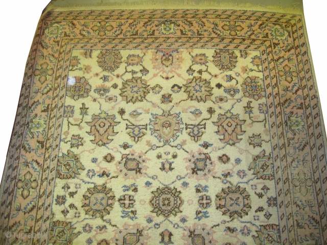 	

Ushak Anatolian circa 1935 antique. Size: 340 x 240 (cm) 11' 2" x 7' 10"  carpet ID: P-1887
all over design, the knots are hand spun wool, certain places the pile is  ...