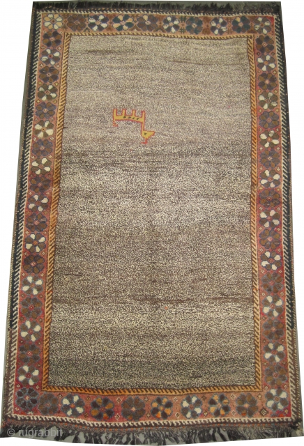 

	

Gabbeh Nomad Persian knotted circa in 1925 semi antique, collector's item. 185 x 116 (cm) 6' 1" x 3' 10"  carpet ID: M-356
The brown color is oxidized, the warp threads are  ...