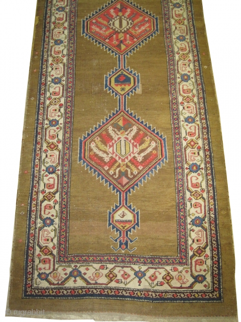 	

Serap Persian circa 1910 antique. Size: 340 x 110 (cm) 11' 2" x 3' 7"  carpet ID: K-3248
The background is knotted with camel hair, the two edges are finished with 3  ...