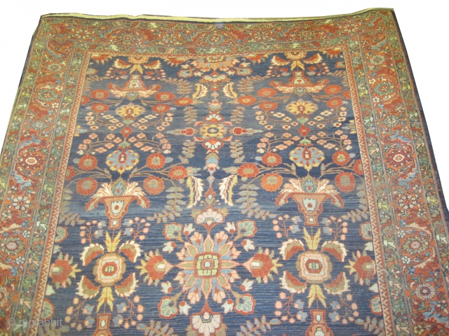 Mahal Sultanabad Persian circa 1910 antique. Size: 373 x 253 (cm) 12' 3" x 8' 4"  carpet ID: P-1643
Good condition, fine knotted, soft and in its original shape.

    