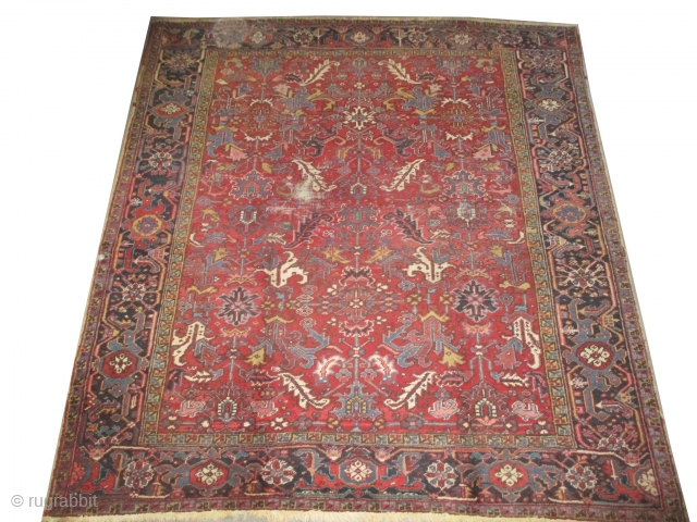 Heriz Persian, knotted circa 1925, 244 x 266 cm, carpet ID: P-3845
In good condition except a slightly used place 3x5cm  at the center,, rare size.       