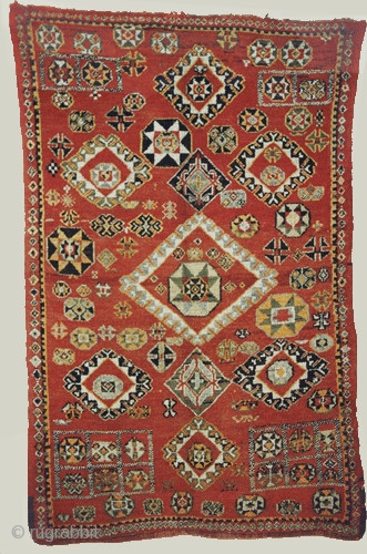 	

Moroccan carpet semi-antique, Size: 260 x 164 (cm) 8' 6" x 5' 5"  carpet ID: K-3467
Knotted by Sahrawi nomads, high pile, perfect condition, the warp and the weft threads are 100%  ...