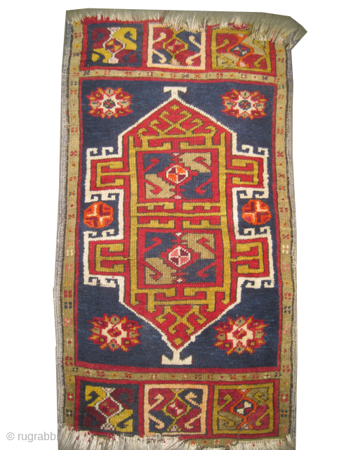 

Bergama Turkish, knotted circa 1915 antique, 48 x 88 cm, ID: K-4744
The black knots are oxidized, the knots are hand spun wool, the warp and the weft threads are 100% wool, the  ...