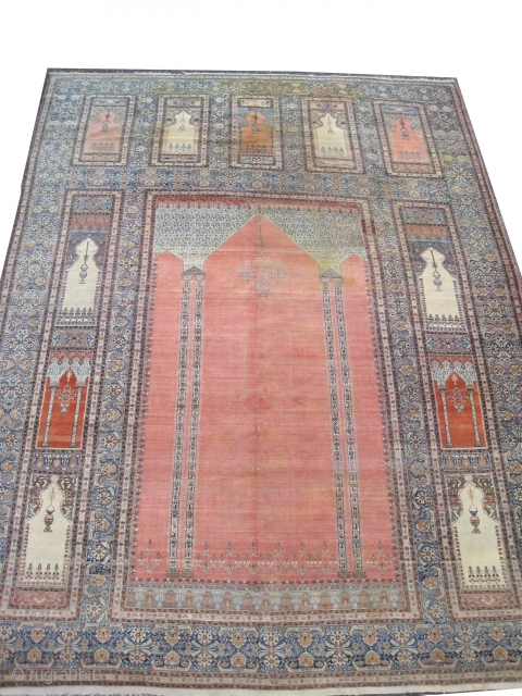 Historical family prayer carpet in good condition, rare example.
Size: Size: 575 x 430 (cm) 18' 10" x 14' 1"              