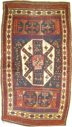 
Bergama Turkish knotted circa 1860 antique, collectors item, 97 x 180 cm, ID: K-4407
The knots are hand spun wool, vegetable dyes, the black knots are oxidized, the warp and the weft threads  ...